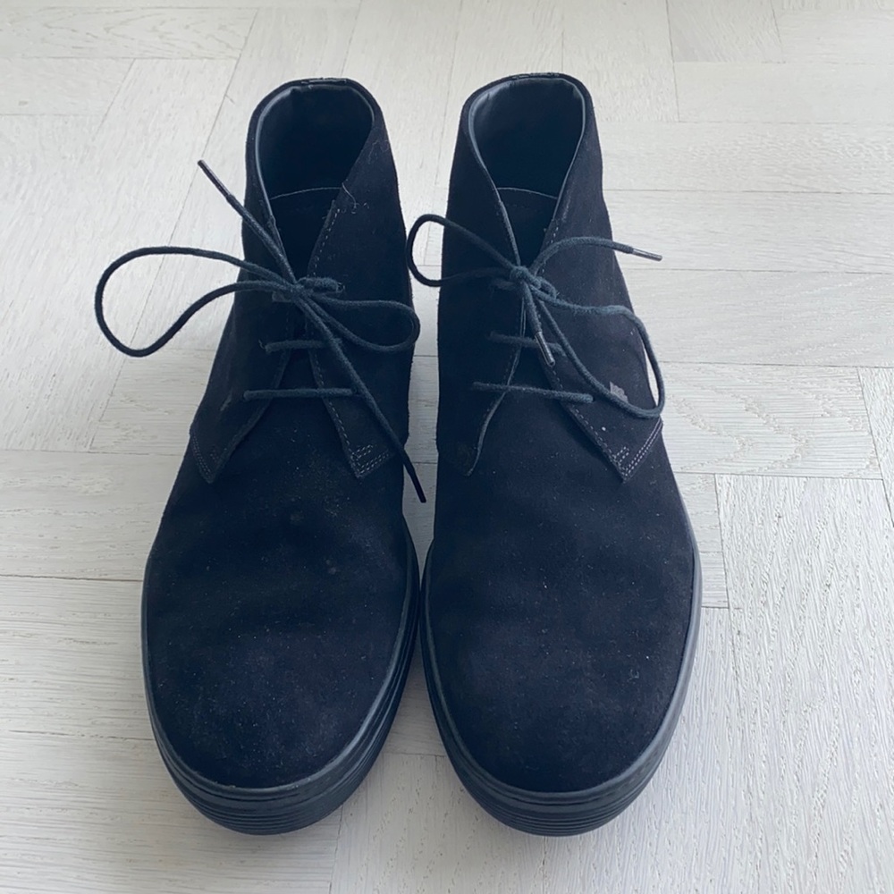Tods Black Suede Desert Boots mens